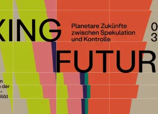 Grafik mit Titel und Daten der Ausstellung vor einem bunten Hintergrund